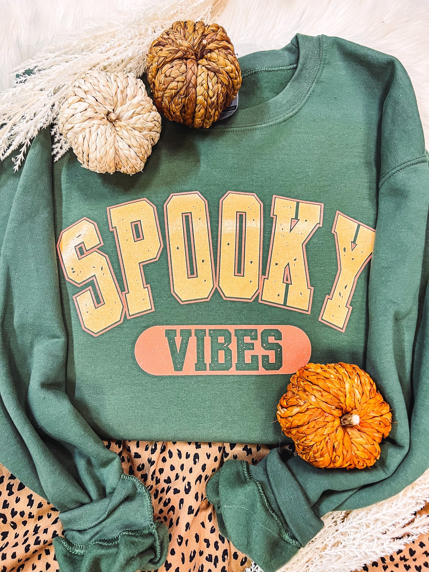 SPOOKY VIBES || GREEN SWEATSHIRT