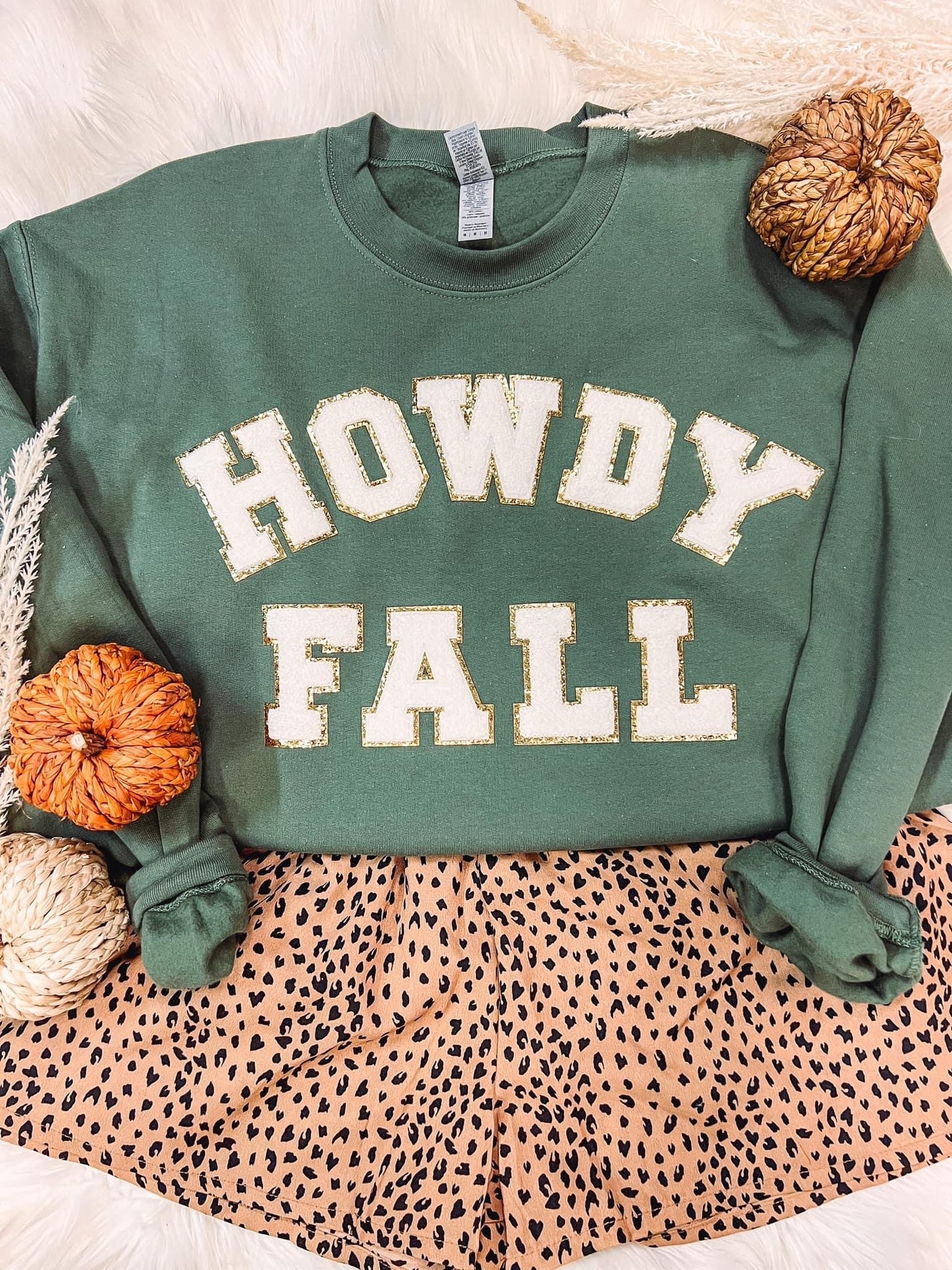 HOWDY FALL { PATCHES } GREEN SWEATSHIRT