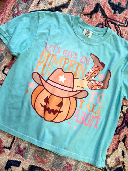 PUMPKIN TO TALK ABOUT || CHALKY MINT COMFORT COLORS